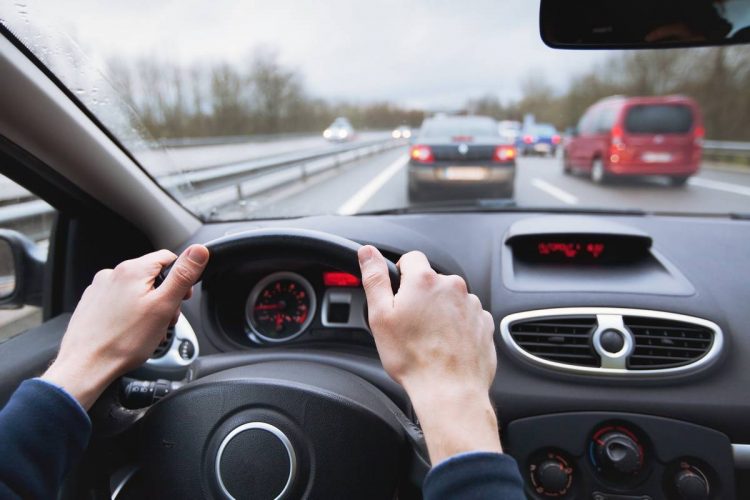 équipements de sécurité, voiture, conduite